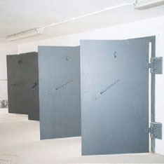 Blast resistant doors